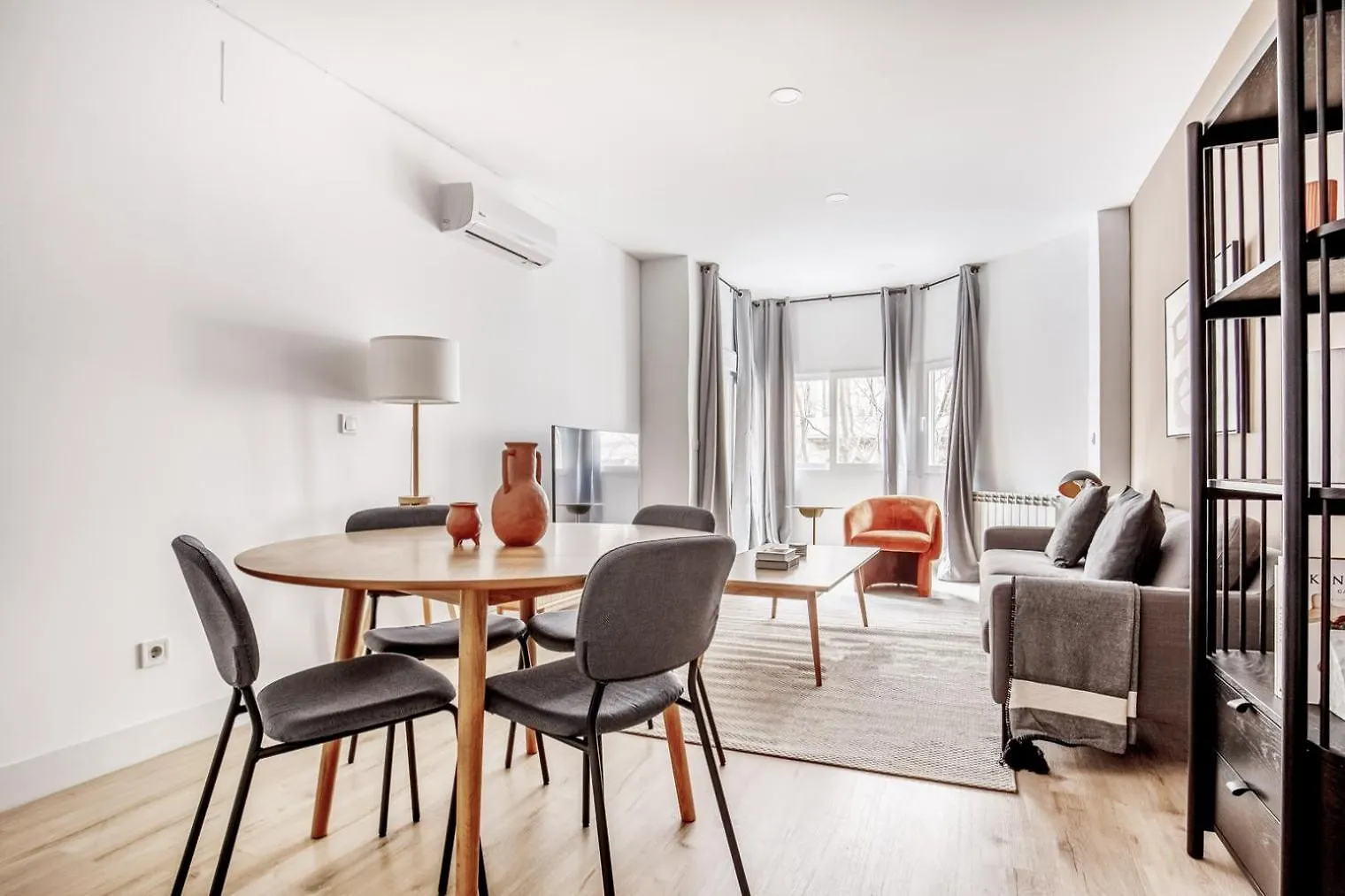 公寓 巴塞罗那Blueground La Dreta De Leixample Furnished Bcn-75公寓