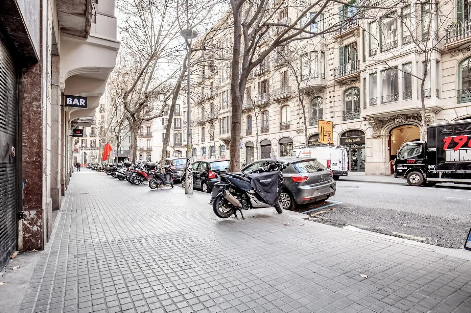巴塞罗那Blueground La Dreta De Leixample Furnished Bcn-75公寓 0*, 巴塞罗那 西班牙